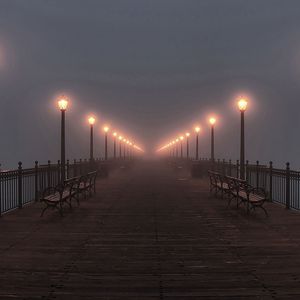 久久男人的天堂AV
